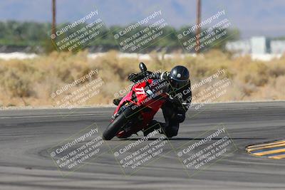 media/Oct-17-2024-Racers Edge (Thu) [[f51934c085]]/B Group/Session 4 (Turn 16)/